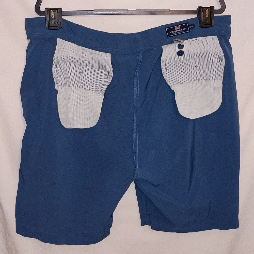 Mens Vineyard Vines Breaker Hybrid Performance Blue Shorts Size 41